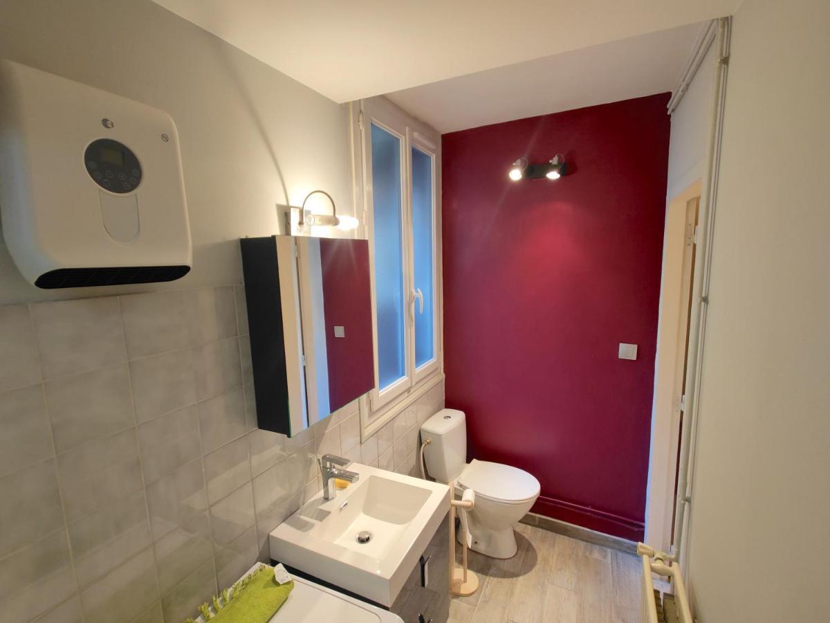 Appartement Centre-Ville Pour Sejour Et Cure Bagneres-de-Bigorre Exterior photo